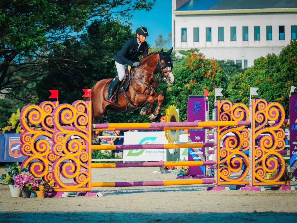 FEI CSIS International Jumping Competition, Marco Wowiling Juara CSI1*-W 140 CM, Nusrtdinov Rebut Piala Gubernur Jakarta