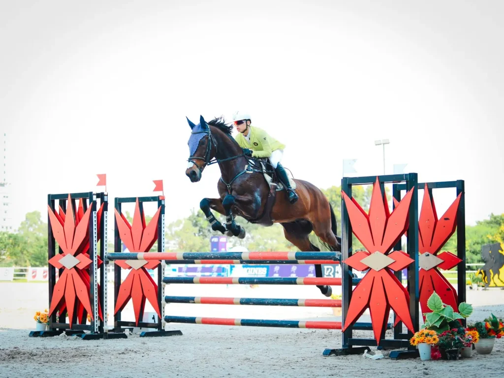 FEI CSIS International Jumping Competition, Marco Wowiling Juara CSI1*-W 140 CM, Nusrtdinov Rebut Piala Gubernur Jakarta