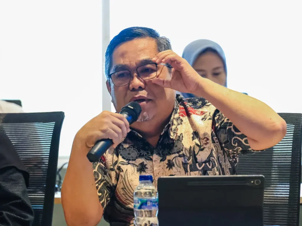 Prof. Dr. drh. Amrozi