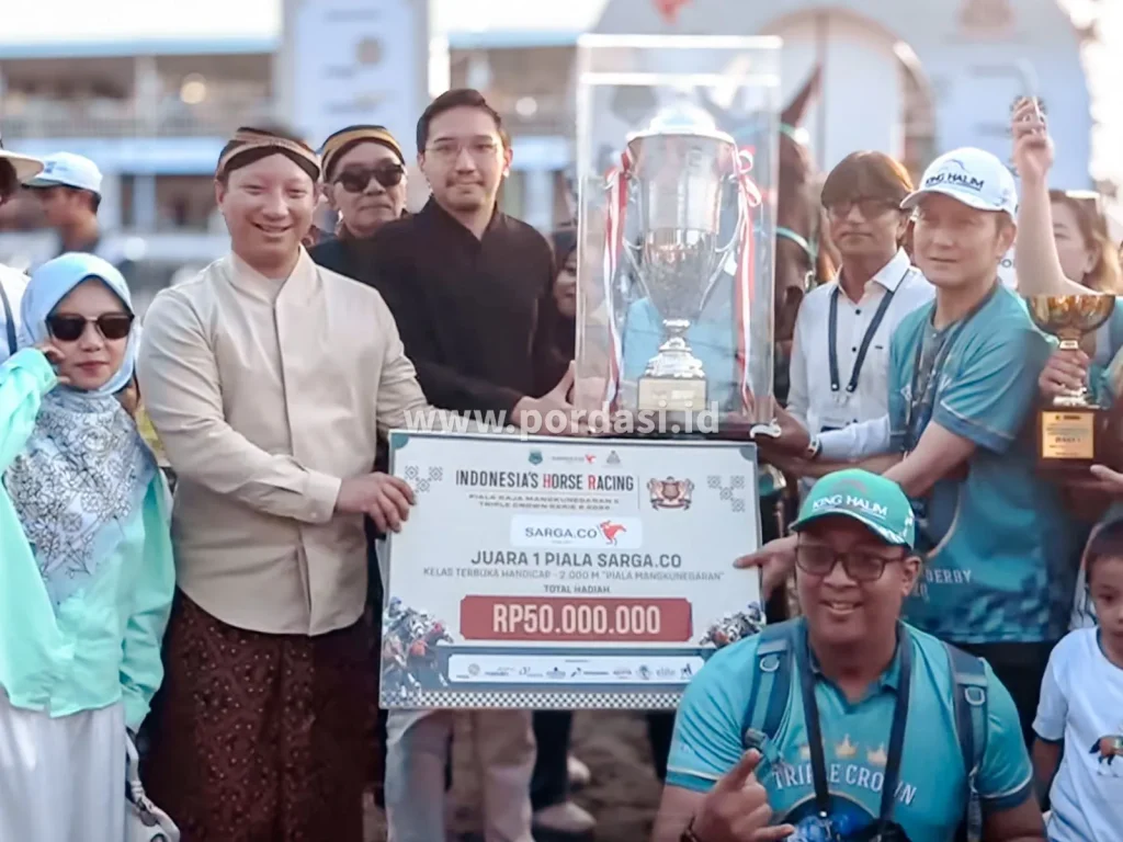 Podium piala Mangkunegaran